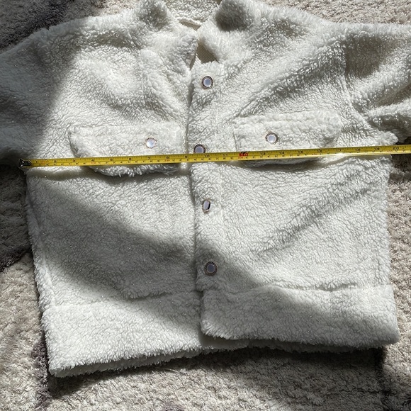 ✨Fuzzy Cropped Jacket✨ - Picture 5 of 6